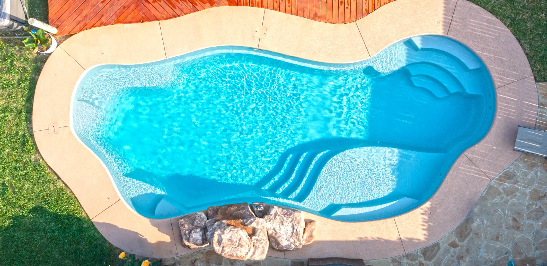 Key Features of the Aria Backyard Fiberglass Pool Design