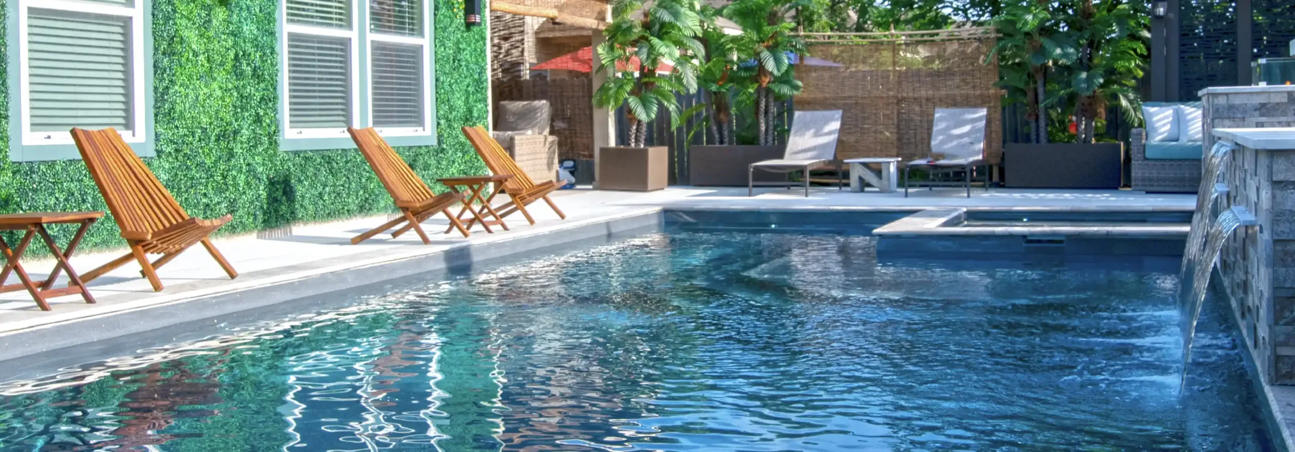 Technology Aviva Pools' quality fiberglass pool construction